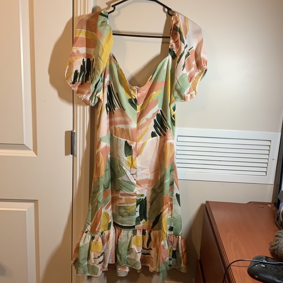 Super cute dress from SHEIN - Picture 2 of 3